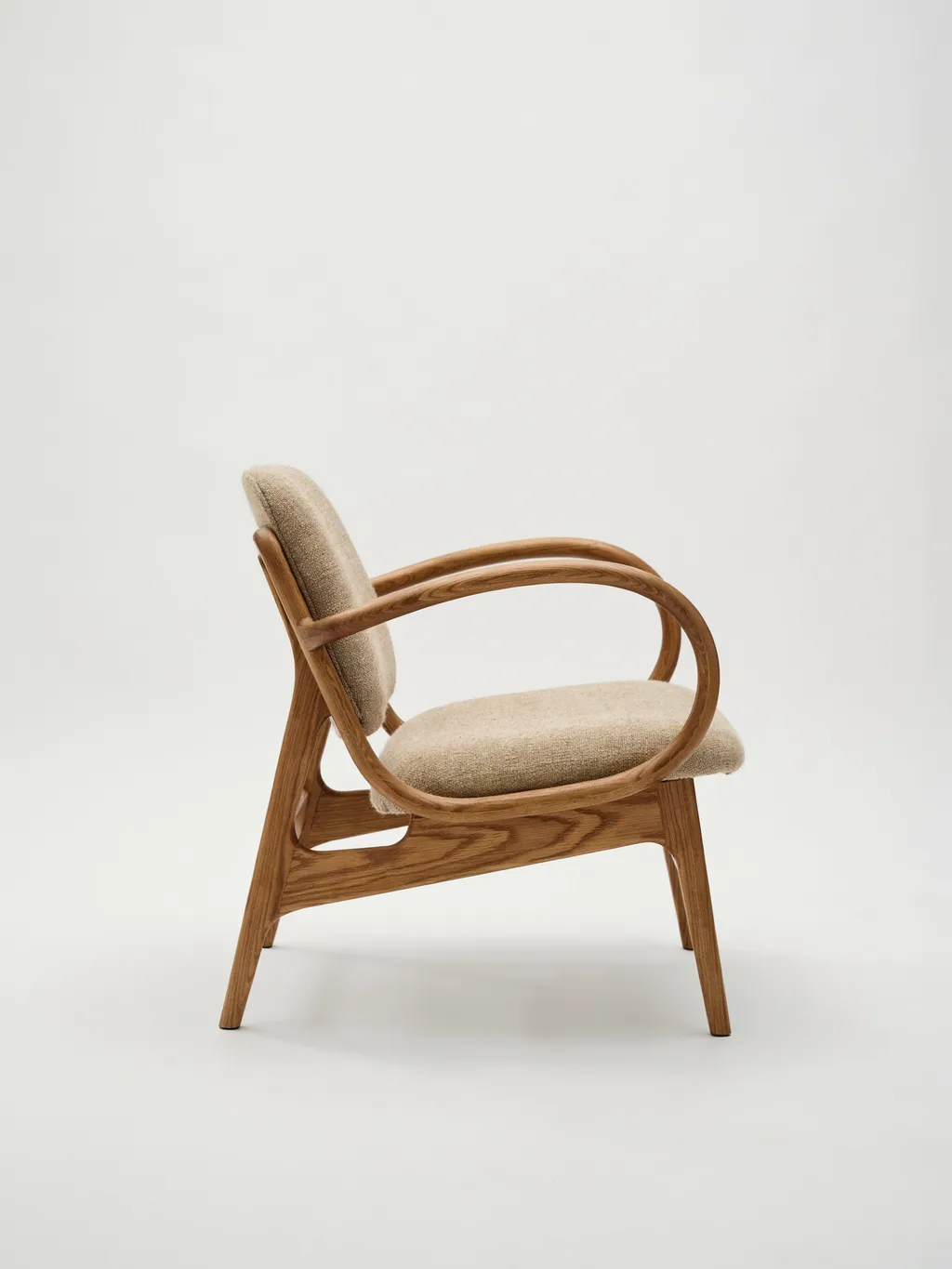 The Æro lounge chair, detail of joinery
